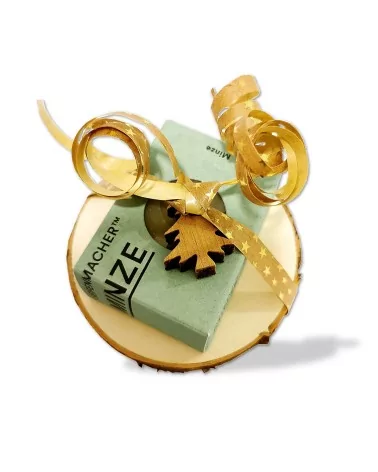 Geschenkset Weihnachten Naturseife & Holzunterlage - Stern - Bild von der Seite