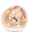 Kleine Kugel-Krippe aus Ton - Weihnachtskrippe Maria, Josef & Kind mit Lämmchen Szene 3 für Weihnachten beleuchtet