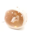 Kleine Kugel-Krippe aus Ton - Weihnachtskrippe Maria, Josef & Kind Szene 4 für Weihnachten seitlich