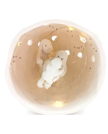 Kleine Kugel-Krippe aus Ton - Weihnachtskrippe Maria, Josef & Kind Szene 4 für Weihnachten beleuchtet