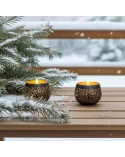 Teelicht & Goldlicht - Teelichtschale Ball gelocht anthrazit-gold 12 cm - zwei Teelichter auf Terrasse im Winter