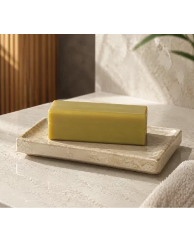 Hand- & Duschseife mit Bio-Karité-Butter vegan - Lindenblüte - in Bad bei Dusche