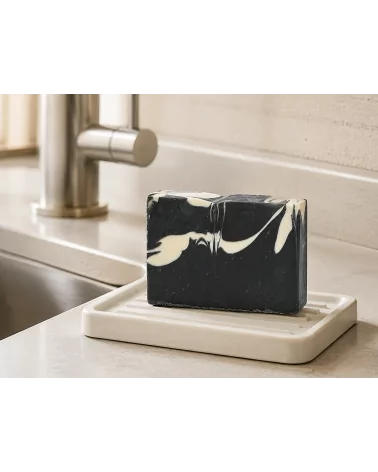 Allrounder - & Reinigungseife Gesicht & Körper mit Kohle - Naturseife Detox Soap - in Küche