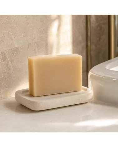Gesicht - & Duschseife mit Macadamiaöl - Naturseife Pure Shower - im Bad